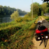 2409F 013 An der Donau